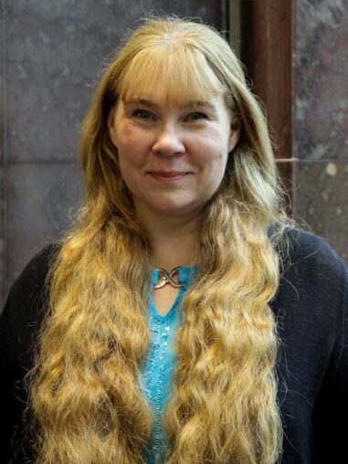 Photo of Anni Moore
