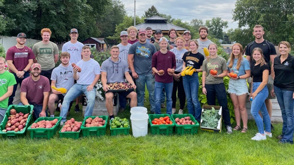 Morningside Garden, students, food